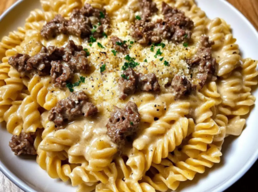 Beef and Rotini Garlic Pasta