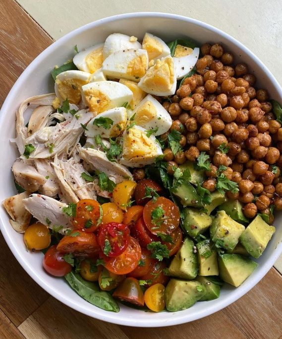 Protein‑Packed Chicken Chickpea Salad Bowl