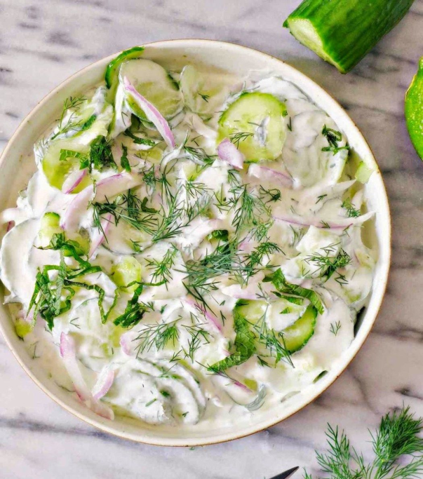 Creamy Cucumber Yogurt Salad with Dill