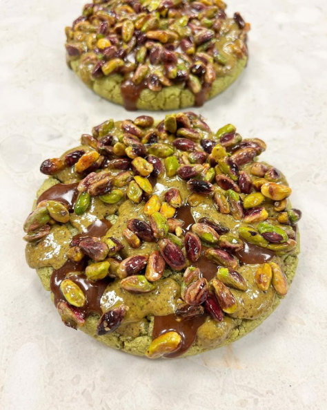 Pistachio Caramel Cookies